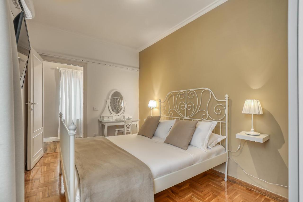 Atrhome Penthouse Frattina Rom Exterior foto