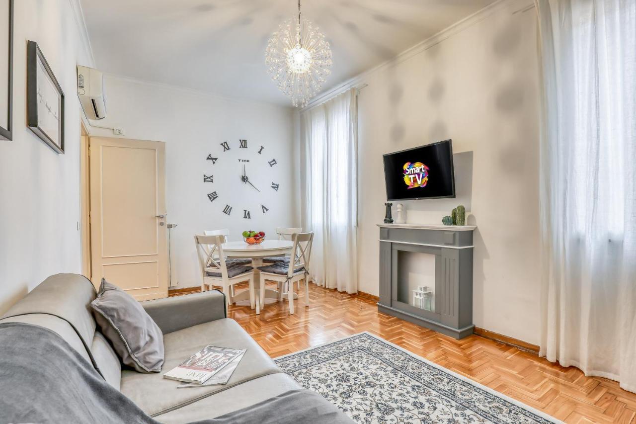 Atrhome Penthouse Frattina Rom Exterior foto